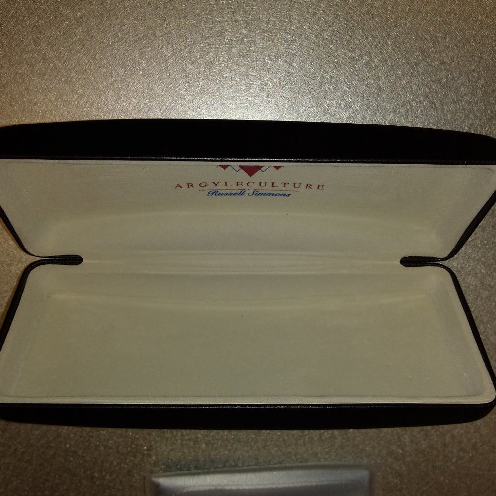 Argyle Culture BLACK NEW EYEGLASS CASE WITH BEIGE